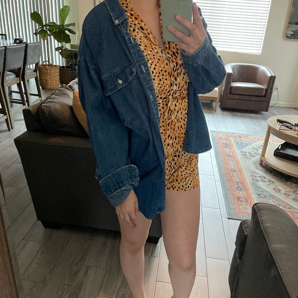 River Island| Animal Print Romper, Short Sleeve/Collard w Tie Waist•••NWT - Picture 13 of 16